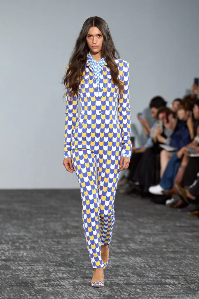 ANREALAGE Spring Summer 2027 ready-to-wear at Paris Fashion Week