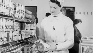 1961 BBC Schools film about jobs for young women in a modern self-service grocery store