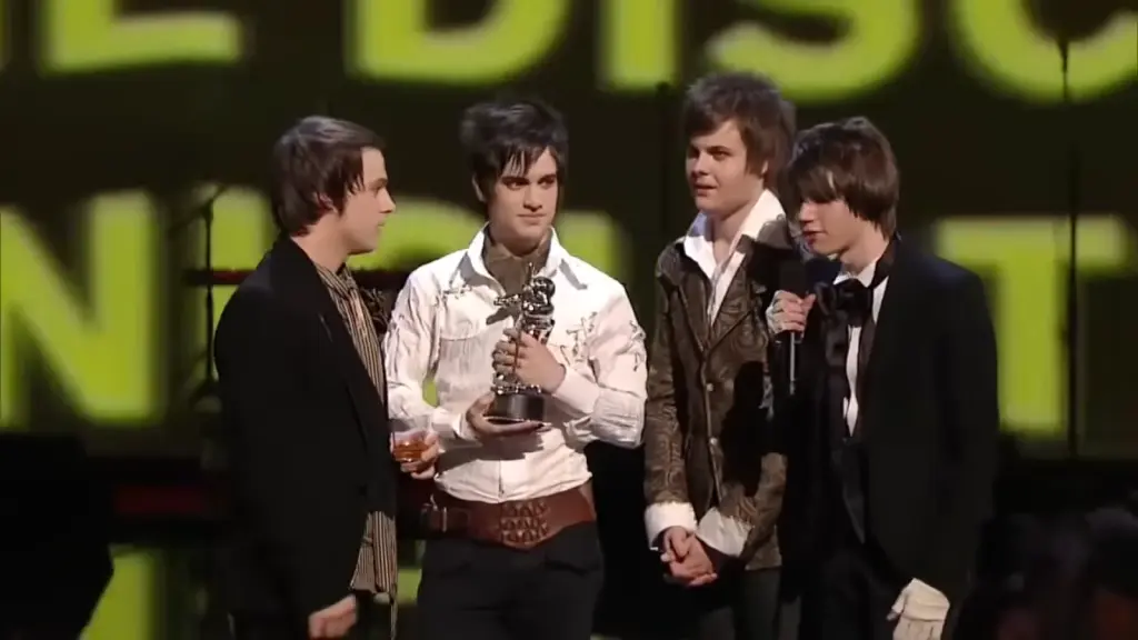 Broadcast frame from the 2006 MTV Video Music Awards at Radio City Music Hall