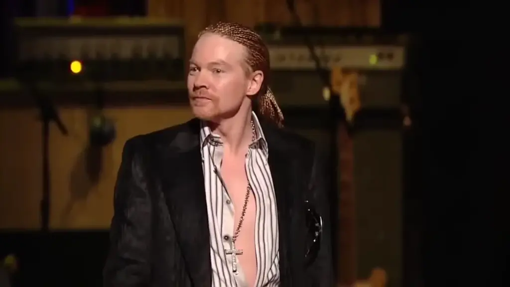 Axl Rose making a surprise appearance at the 2006 MTV Video Music Awards
