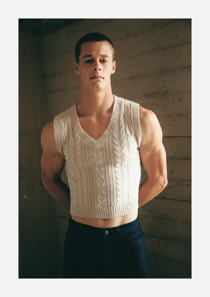 Tate Foxson photographed by Adam Washington for MMSCENE PORTRAITS