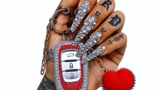 BIIANCO and Ammara for Lock It