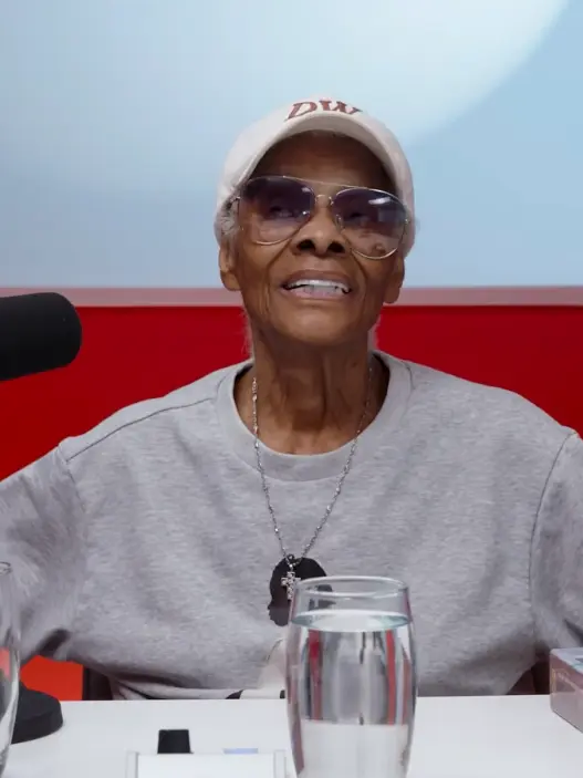Dion Warwick speaking with Ego Nwodim during her Thanks Dad interview