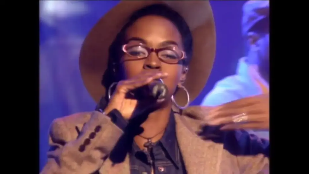 Lauryn Hill performing Doo Wop That Thing in the Top of the Pops video