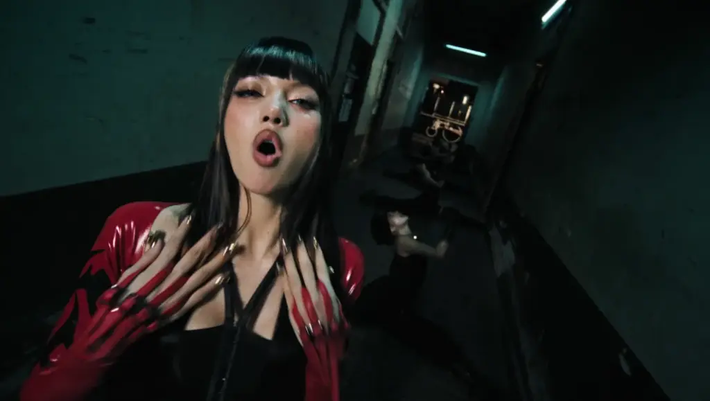 LISA in the SaWaDiKa official music video