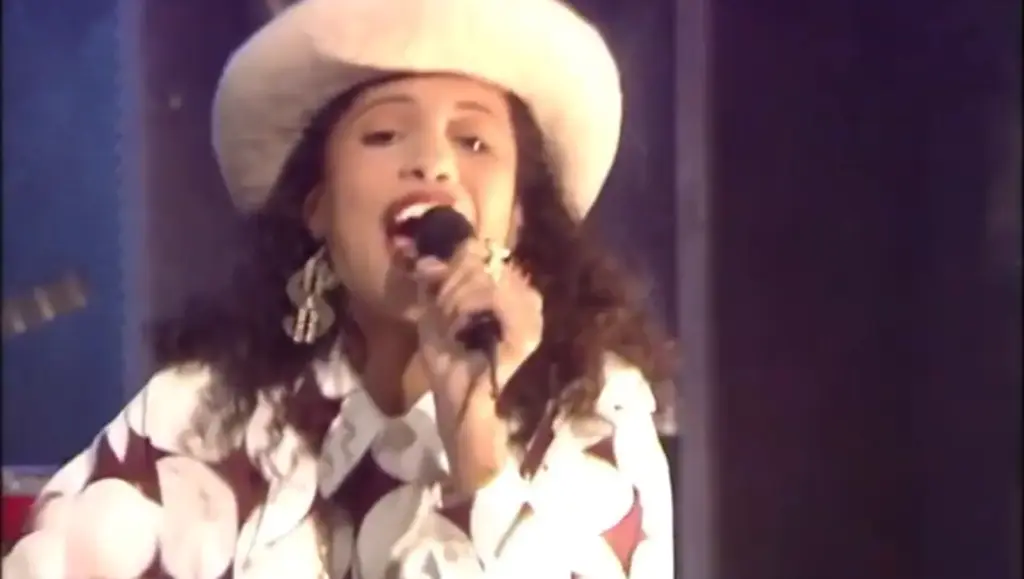 Neneh Cherry performing Buffalo Stance on Top of the Pops in January 1989