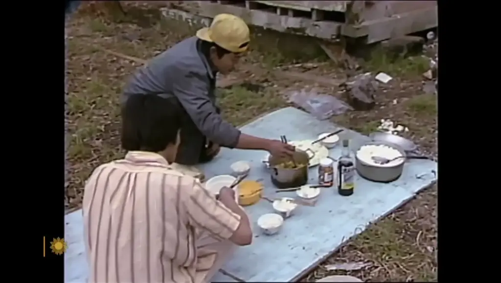Frame from CBS Sunday Morning's Viet-Cajun cuisine story