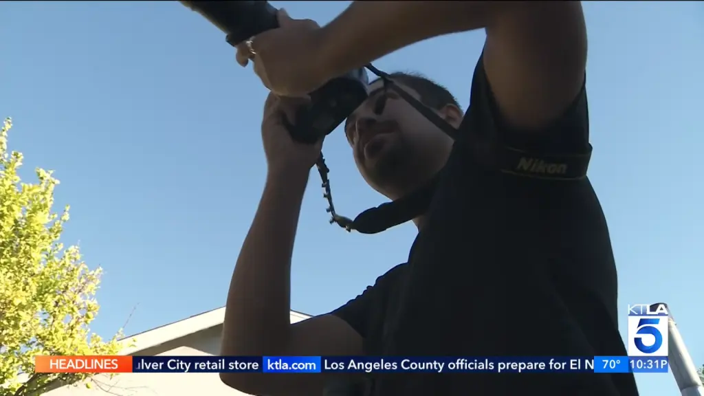 Rare coyote and greater roadrunner encounter shown in KTLA 5 coverage