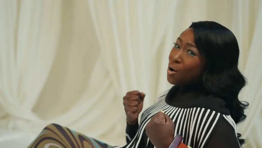Scene from Tweet’s Love Again video