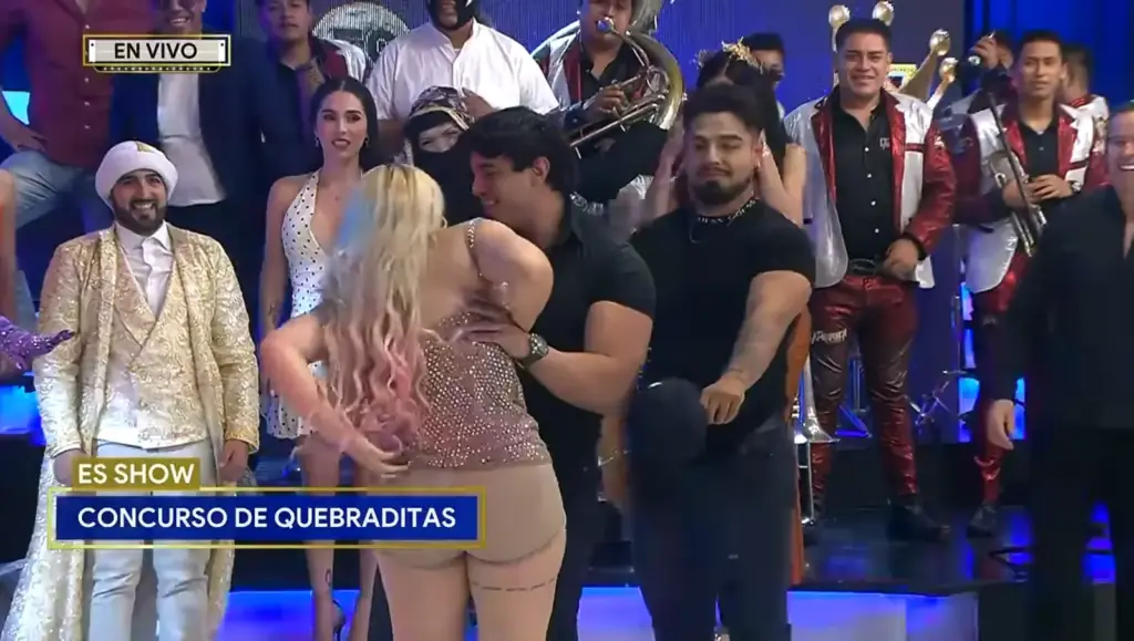 La Quebradita segment on Es Show