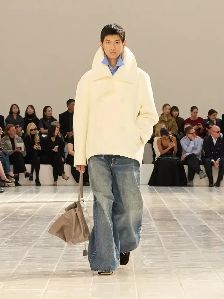 Balenciaga Summer 2027 collection look 43