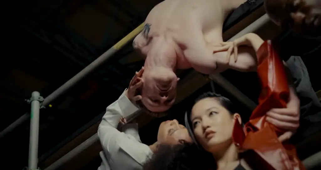 Chloe Qisha in her Fantasize video