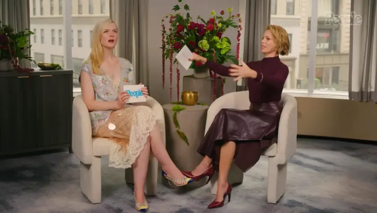 Elle Fanning & Elizabeth Banks Interview Each Other For “PEOPLE”