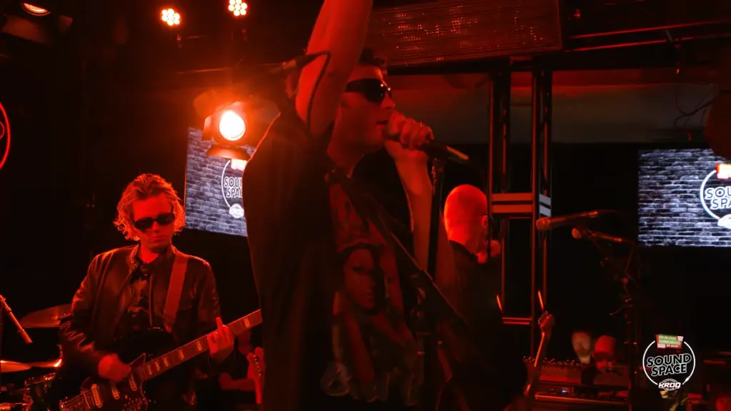 Fontaines D.C. performing inside KROQ's In-N-Out Burger Sound Space