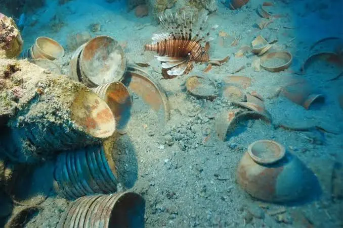 Ceramic tableware recovered from a 2,100-year-old shipwreck off Antalya, Türkiye