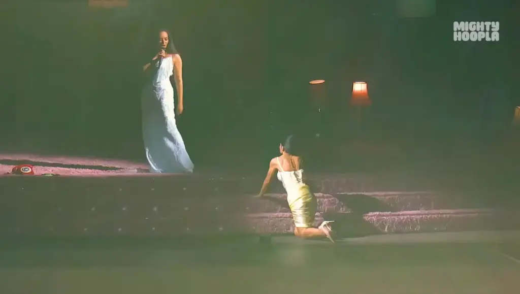 Lily Allen and JADE performing together at Mighty Hoopla 2026