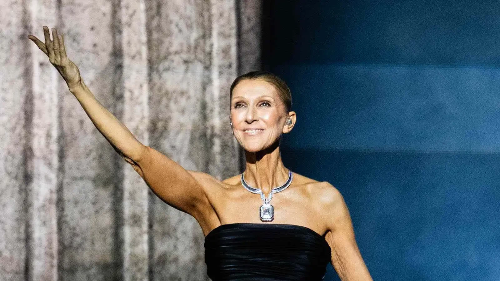 Today, After 6 Years Away From Performing On Any Stage, Celine Dion Returned In Paris